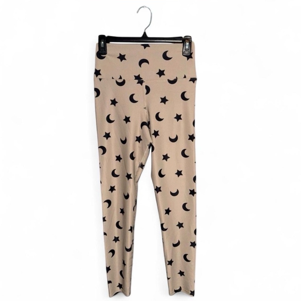 Beach Riot Sport Moon and Stars Tan and Black Ribbed Athletic Leggings Medium